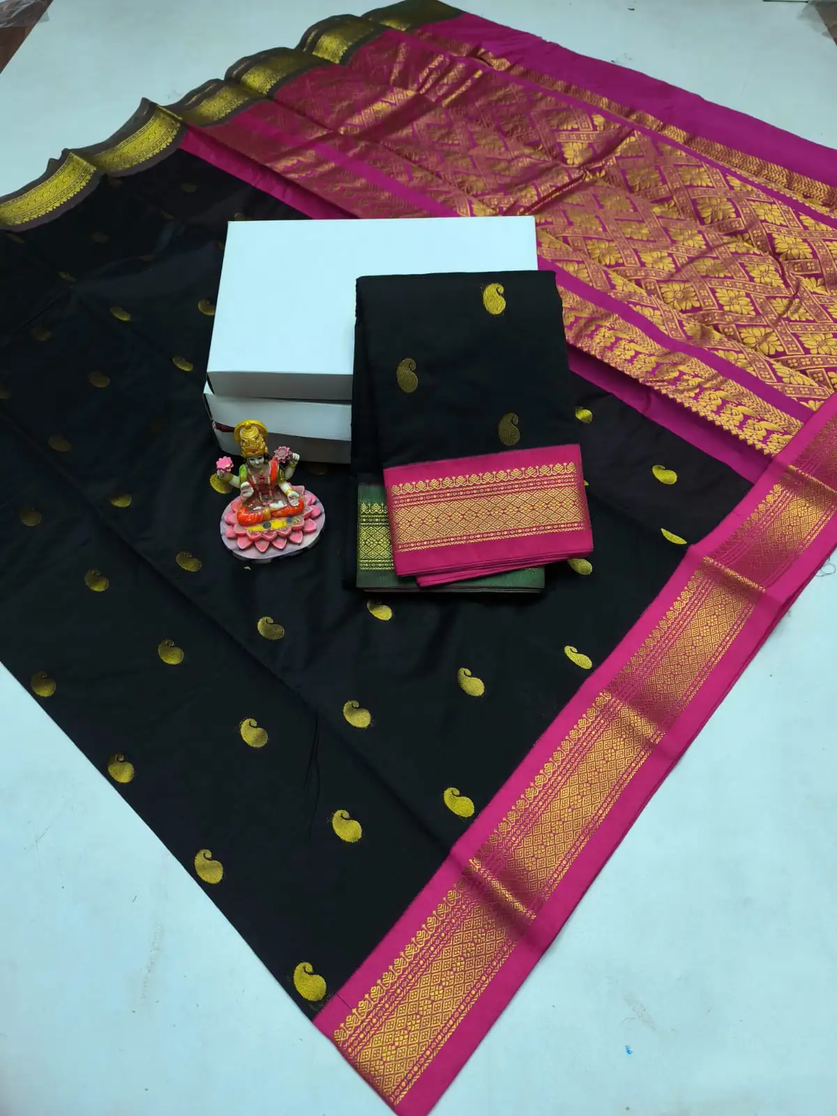 Peacock Butta Jaalam Korvai Kuppadam Silk Cotton Saree